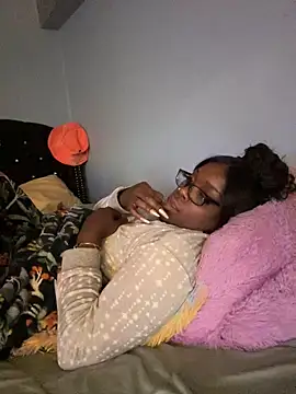 ChocolateBuns101 online show from 30, 12, 2024