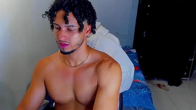 Snapshot of Kris_Khalifa69 chatting on 18, 1, 2026 Kris Khalifa69 online show from 18, 1, 2026