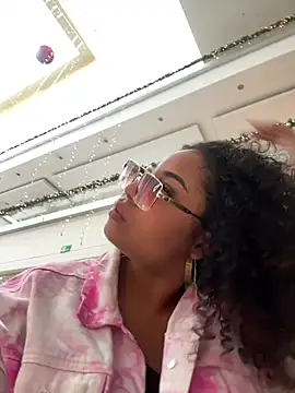 Snapshot of 420Geminis chatting on 18, 12, 2024 420Geminis online show from 18, 12, 2024