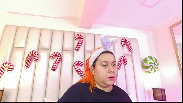 Snapshot of aandreaperez chatting on 18, 12, 2025 aandreaperez online show from 18, 12, 2025