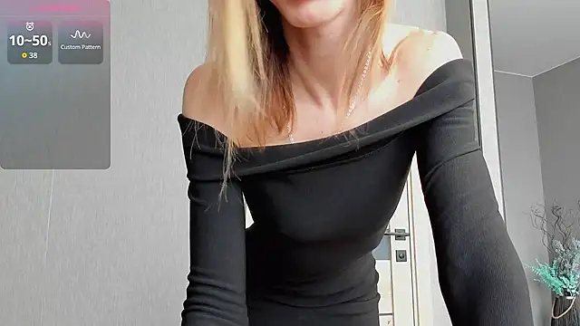 Snapshot of XValkyrieX chatting on 7, 1, 2026 XValkyrieX online show from 7, 1, 2026