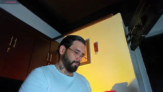 CamiloGray  online show from 24, 2, 2026