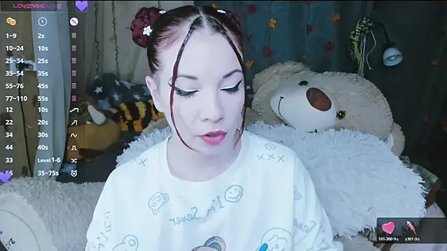 Snapshot of XNuka_Flower_LoverX chatting on 18, 10, 2025 XNuka Flower LoverX online show from 18, 10, 2025