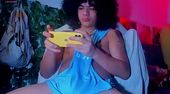 sweetvond  online show from 4, 3, 2025