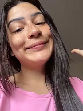 cutesarah  online show from 4, 1, 2025