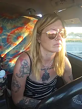 SheIsSomething online show from 17, 1, 2026