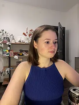 Snapshot of sweetest_pie chatting on 11, 1, 2025 sweetest pie online show from 11, 1, 2025