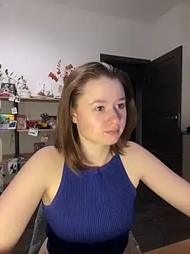 Snapshot of sweetest_pie chatting on 12, 1, 2025 sweetest pie online show from 12, 1, 2025