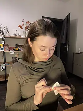 Snapshot of sweetest_pie chatting on 20, 1, 2025 sweetest pie online show from 20, 1, 2025