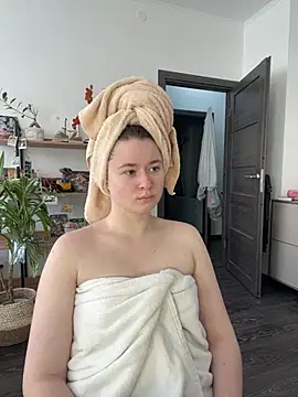 Snapshot of sweetest_pie chatting on 19, 2, 2025 sweetest pie online show from 19, 2, 2025