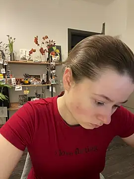 Snapshot of sweetest_pie chatting on 15, 3, 2025 sweetest pie online show from 15, 3, 2025