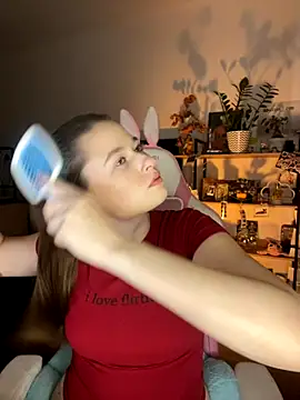 Snapshot of sweetest_pie chatting on 25, 10, 2025 sweetest pie online show from 25, 10, 2025