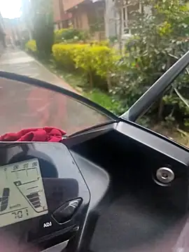 aisha latina online show from 11, 4, 2026