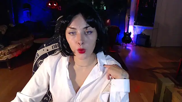 Snapshot of gothstripper chatting on 1, 10, 2025 gothstripper online show from 1, 10, 2025