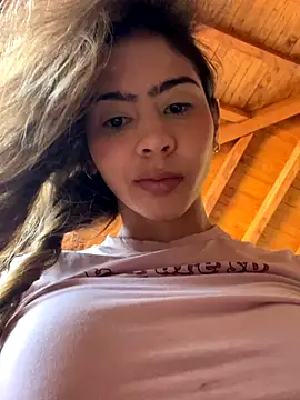 Snapshot of RouseColins chatting on 2, 11, 2025 RouseColins online show from 2, 11, 2025