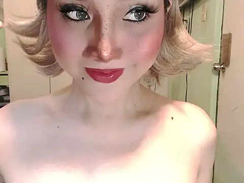 Ezradeliciosa online show from 29, 5, 2026