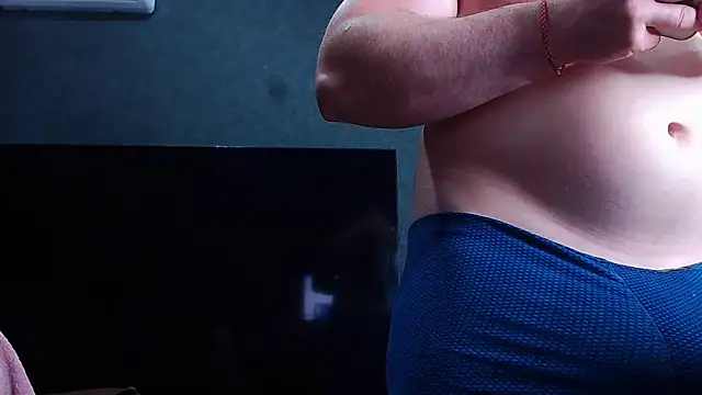 Snapshot of muscularjohnforuX chatting on 4, 5, 2026 muscularjohnforuX online show from 4, 5, 2026