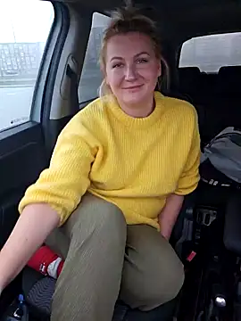 Snapshot of Marushka chatting on 27, 12, 2024 Marushka online show from 27, 12, 2024