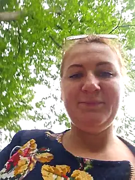 Snapshot of Marushka chatting on 14, 9, 2025 Marushka online show from 14, 9, 2025