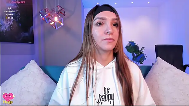 miataylorr1 online show from 14, 11, 2025