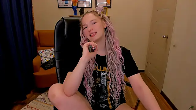  fiona Love online show from 17, 3, 2026