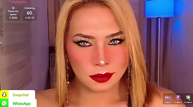 QUEEN GIAMOORE69 online show from 12, 12, 2024