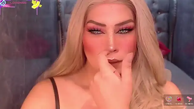 QUEEN GIAMOORE69 online show from 23, 9, 2025