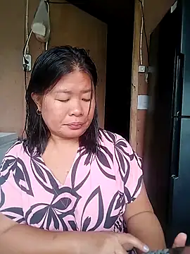 lickmepussy21 online show from 21, 2, 2026