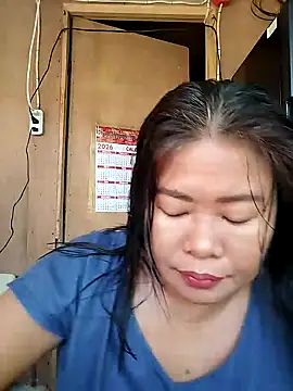 lickmepussy21 online show from 10, 4, 2026