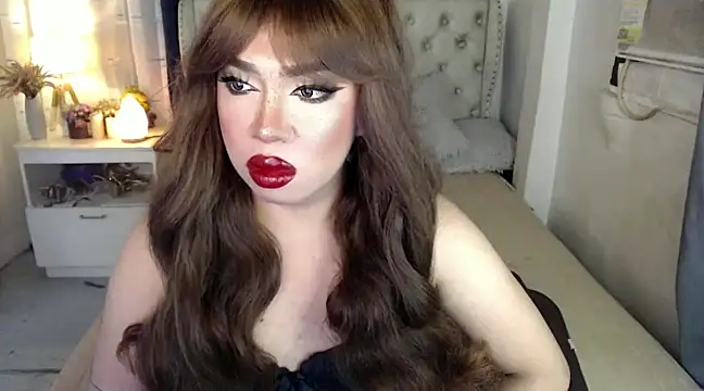 Snapshot of RebecaNextToYou chatting on 18, 12, 2024 RebecaNextToYou online show from 18, 12, 2024