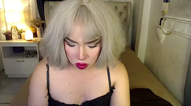 Snapshot of RebecaNextToYou chatting on 15, 1, 2025 RebecaNextToYou online show from 15, 1, 2025