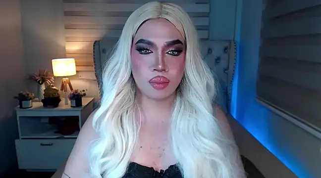 Snapshot of RebecaNextToYou chatting on 12, 2, 2025 RebecaNextToYou online show from 12, 2, 2025