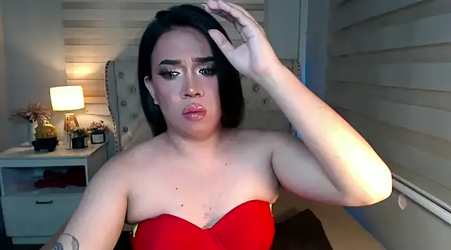 Snapshot of RebecaNextToYou chatting on 16, 2, 2025 RebecaNextToYou online show from 16, 2, 2025