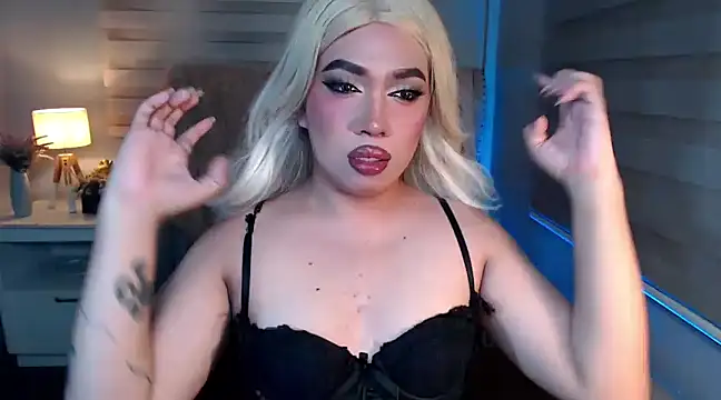 Snapshot of RebecaNextToYou chatting on 26, 2, 2025 RebecaNextToYou online show from 26, 2, 2025