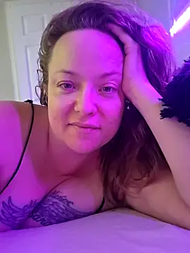 julimonroe online show from 27, 2, 2025