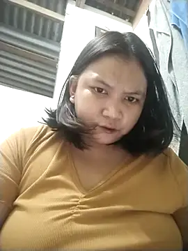 milkytitsmom4u online show from 7, 11, 2025