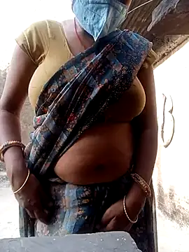 Snapshot of Lattika-Bhabhi chatting on 24, 2, 2025 Lattika-Bhabhi online show from 24, 2, 2025