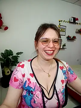 lorenitabella online show from 9, 3, 2026