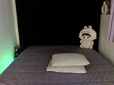 Snapshot of Angelic_Fuckerxxx chatting on 17, 2, 2026 Angelic Fuckerxxx online show from 17, 2, 2026