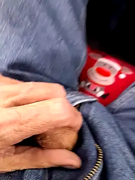 feet toes online show from 18, 2, 2025