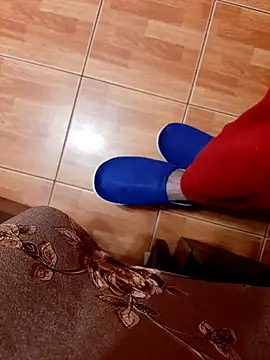 feet toes online show from 16, 10, 2025