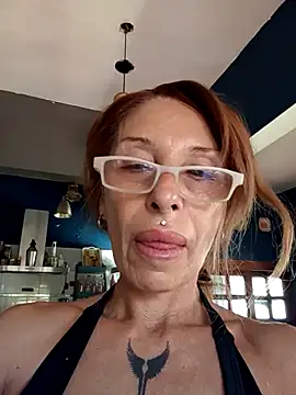 Snapshot of FrozenWaffle chatting on 12, 1, 2026 FrozenWaffle online show from 12, 1, 2026