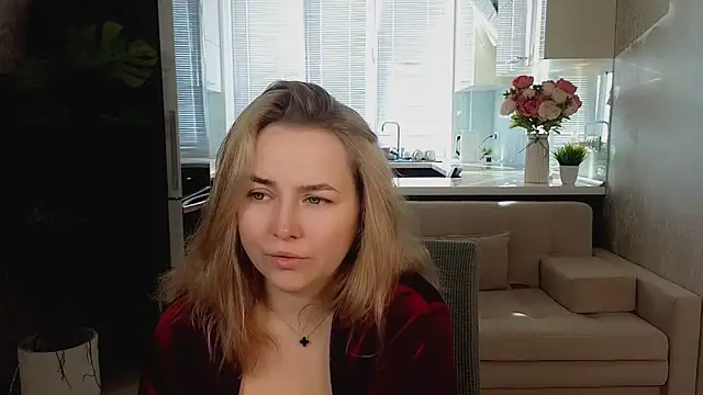 Mira Mermayd online show from 5, 4, 2026