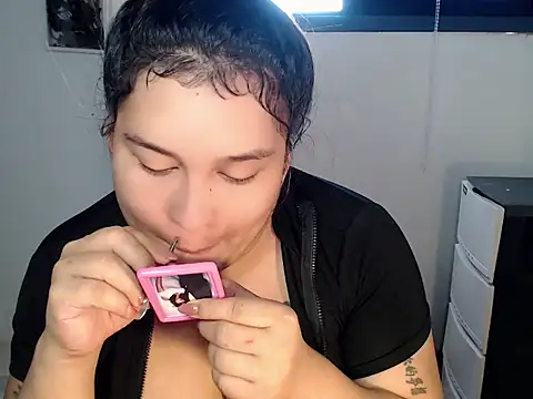 Snapshot of Hardcore_Tgirl chatting on 2, 5, 2026 Hardcore Tgirl online show from 2, 5, 2026