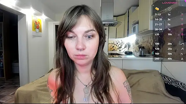 StacyTigerr online show from 30, 10, 2025