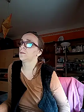 Dettybitch40 online show from 22, 10, 2025