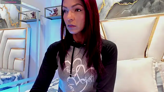 Snapshot of HannaPetit chatting on 23, 10, 2025 HannaPetit online show from 23, 10, 2025