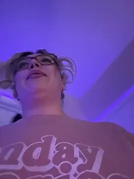 nativepumpkin95 online show from 21, 2, 2025