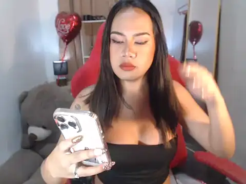 FrancineGarcia online show from 15, 4, 2026