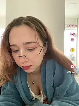 Snapshot of tsuki_chan_on chatting on 3, 7, 2026 tsuki chan on online show from 3, 7, 2026
